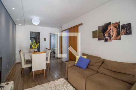 Sala de casa para alugar com 2 quartos, 55m² em Vila Ipiranga, Mogi das Cruzes