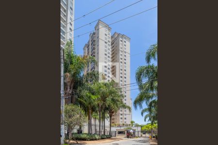 Apartamento para alugar com 120m², 3 quartos e 2 vagas Apartamento para alugar com 120m², 3 quartos e 2 vagasFachada