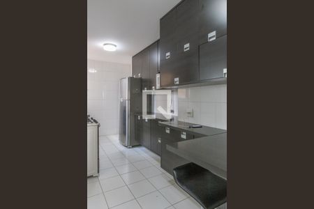 Apartamento para alugar com 120m², 3 quartos e 2 vagas Apartamento para alugar com 120m², 3 quartos e 2 vagasCozinha