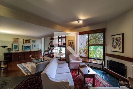 Apartamento à venda com 234m², 4 quartos e 3 vagasSala