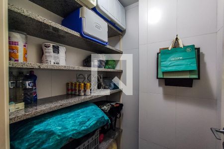 Apartamento à venda com 234m², 4 quartos e 3 vagasÁrea de Serviço - Dispensa