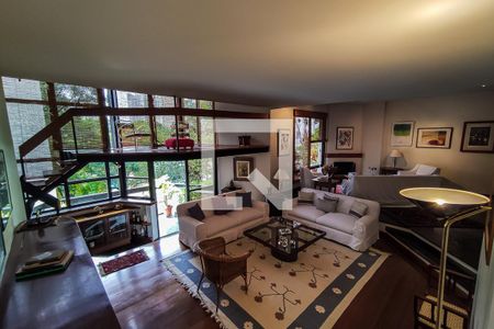 Apartamento à venda com 234m², 4 quartos e 3 vagasSala