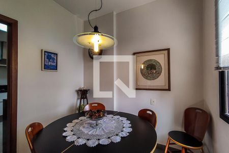 Apartamento à venda com 234m², 4 quartos e 3 vagasSala de Almoço