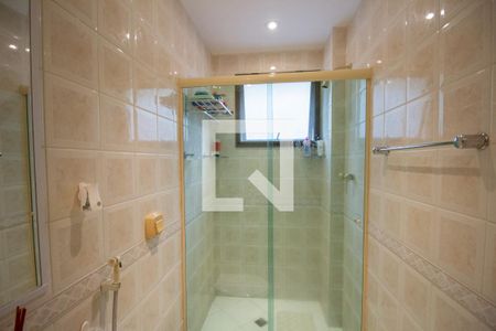 Apartamento à venda com 150m², 4 quartos e 3 vagas Apartamento à venda com 150m², 4 quartos e 3 vagasBanheiro da Suíte 2