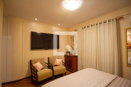 Apartamento à venda com 150m², 4 quartos e 3 vagas Apartamento à venda com 150m², 4 quartos e 3 vagasSuíte 1