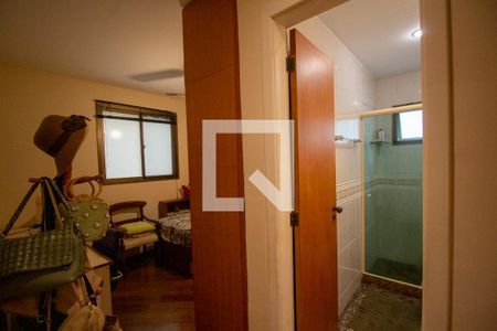 Apartamento à venda com 150m², 4 quartos e 3 vagas Apartamento à venda com 150m², 4 quartos e 3 vagasBanheiro da Suíte 2