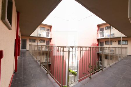 Corredor de apartamento à venda com 2 quartos, 47m² em Jardim Casa Pintada, São Paulo