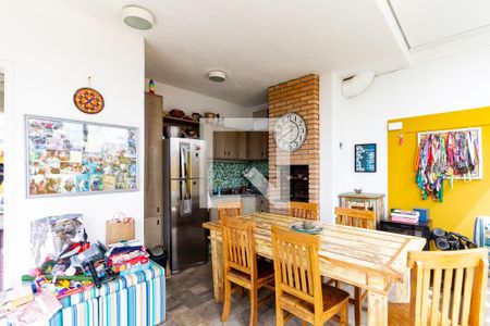 Apartamento à venda com 128m², 3 quartos e 3 vagasChurrasqueira