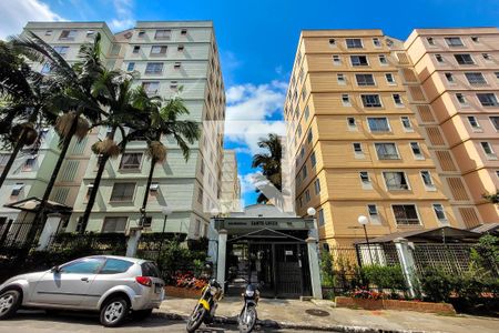 Apartamento para alugar com 64m², 2 quartos e 1 vagaFachada