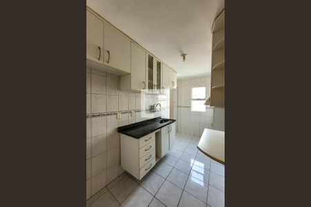 Apartamento para alugar com 64m², 2 quartos e 1 vagaCozinha