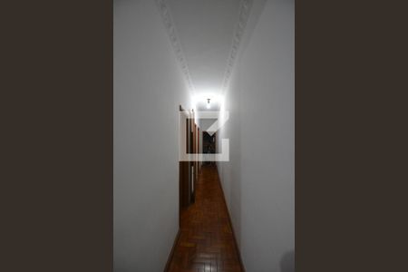 Corredor de apartamento à venda com 3 quartos, 76m² em Vista Alegre, Rio de Janeiro