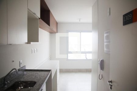 Sala/Cozinha de kitnet/studio para alugar com 1 quarto, 16m² em Bela Vista, São Paulo