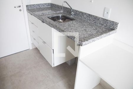 Studio para alugar com 16m², 1 quarto e sem vaga Studio para alugar com 16m², 1 quarto e sem vagaCozinha - Armários