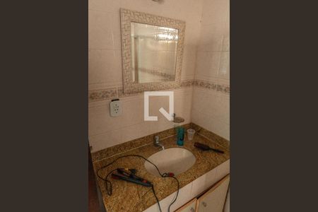 Casa à venda com 400m², 4 quartos e 2 vagasBanheiro da Suíte