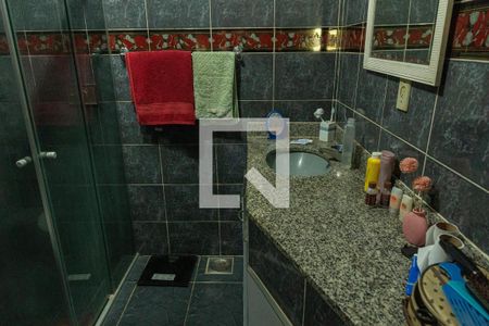 Casa à venda com 400m², 4 quartos e 2 vagasBanheiro da Suíte 2