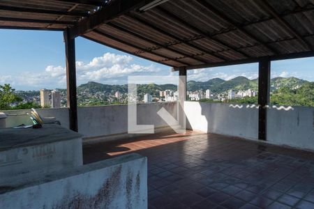 Casa à venda com 400m², 4 quartos e 2 vagasTerraço