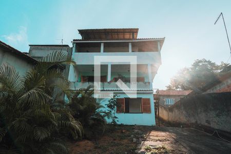 Casa à venda com 400m², 4 quartos e 2 vagasQuintal 