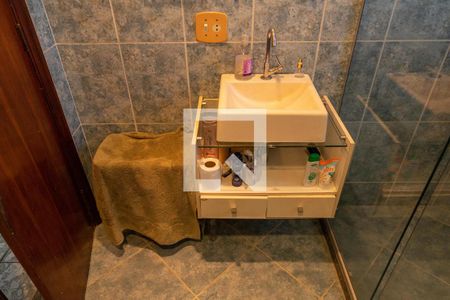 Casa à venda com 400m², 4 quartos e 2 vagasBanheiro Social 