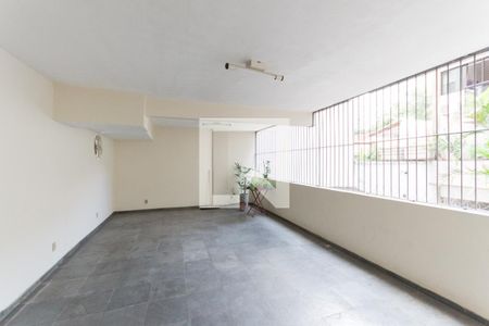Apartamento à venda com 71m², 2 quartos e 1 vaga Apartamento à venda com 71m², 2 quartos e 1 vagaÁrea comum