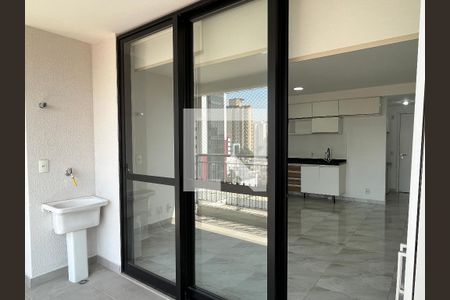 Apartamento para alugar com 65m², 2 quartos e 1 vagaSacada Sala
