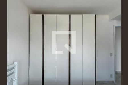 Apartamento para alugar com 65m², 2 quartos e 1 vagaSuíte