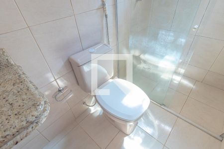 Casa para alugar com 100m², 3 quartos e 2 vagas Casa para alugar com 100m², 3 quartos e 2 vagasBanheiro Social