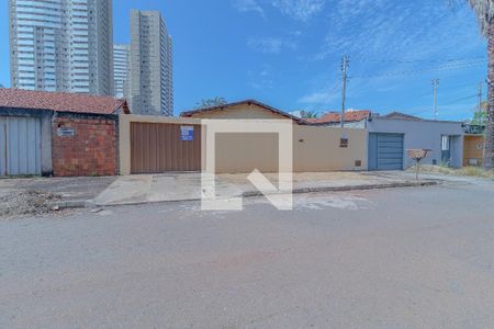Casa para alugar com 100m², 3 quartos e 2 vagas Casa para alugar com 100m², 3 quartos e 2 vagasFachada da casa