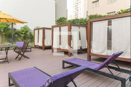 Apartamento à venda com 42m², 1 quarto e 1 vagaArea da Piscina