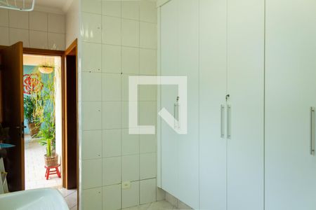 Casa à venda com 700m², 3 quartos e 6 vagas Casa à venda com 700m², 3 quartos e 6 vagasDespensa