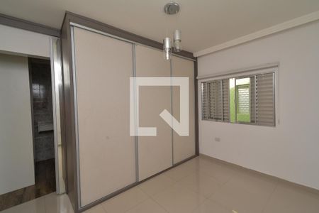 Casa à venda com 155m², 3 quartos e 5 vagas Casa à venda com 155m², 3 quartos e 5 vagasQuarto 3
