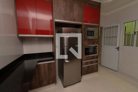 Casa à venda com 155m², 3 quartos e 5 vagas Casa à venda com 155m², 3 quartos e 5 vagasCozinha