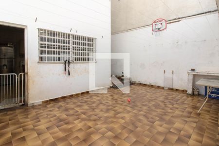 Casa à venda com 365m², 4 quartos e 5 vagasÁrea Externa