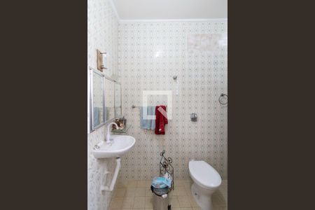 Casa à venda com 365m², 4 quartos e 5 vagasBanheiro 2