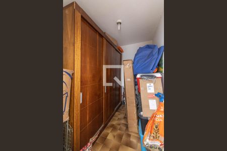 Casa à venda com 365m², 4 quartos e 5 vagasQuarto de Serviço
