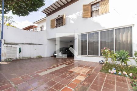Casa à venda com 365m², 4 quartos e 5 vagasGaragem