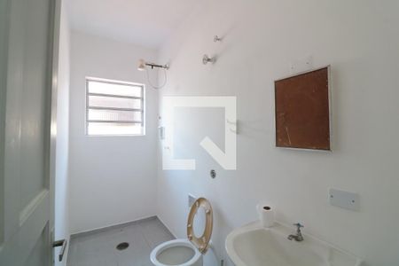 Casa à venda com 380m², 5 quartos e 6 vagasBanheiro