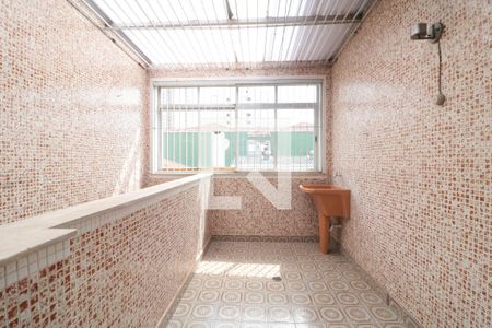 Casa à venda com 380m², 5 quartos e 6 vagasArea de serviço 