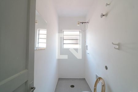 Casa à venda com 380m², 5 quartos e 6 vagasBanheiro
