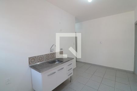 Casa à venda com 380m², 5 quartos e 6 vagasCozinha 