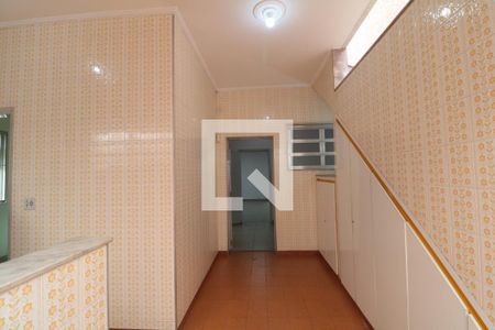 Casa à venda com 380m², 5 quartos e 6 vagasArea de serviço 