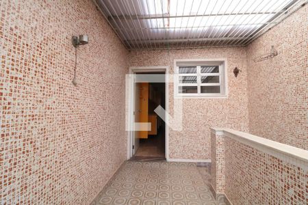 Casa à venda com 380m², 5 quartos e 6 vagasArea de serviço 