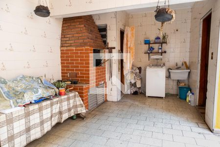 Casa à venda com 267m², 3 quartos e 2 vagasÁrea de serviço