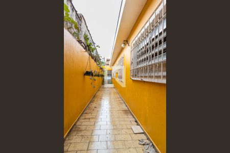 Casa à venda com 267m², 3 quartos e 2 vagasCorredor