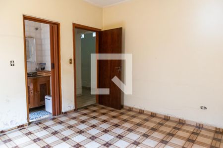 Casa à venda com 267m², 3 quartos e 2 vagasSuíte