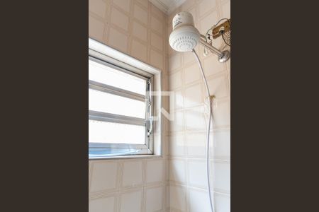 Casa à venda com 267m², 3 quartos e 2 vagasBanheiro da suíte