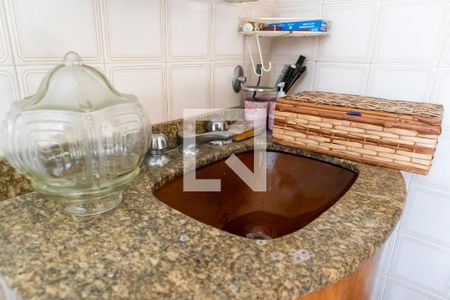 Casa à venda com 267m², 3 quartos e 2 vagasBanheiro da suíte