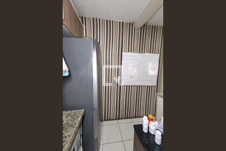 Apartamento à venda com 64m², 2 quartos e 1 vaga Apartamento à venda com 64m², 2 quartos e 1 vagaCozinha e Área de Serviço