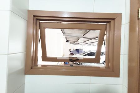 Apartamento à venda com 64m², 2 quartos e 1 vaga Apartamento à venda com 64m², 2 quartos e 1 vagaBanheiro do Salão de festas