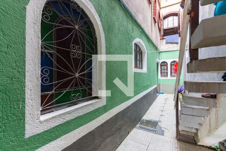 Casa à venda com 320m², 3 quartos e 4 vagasCasa 2