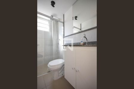 Apartamento à venda com 53m², 2 quartos e 1 vaga Apartamento à venda com 53m², 2 quartos e 1 vagaBanheiro